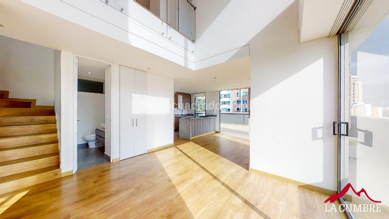 3BR Duplex Apartment in Santa Maria de los Angeles