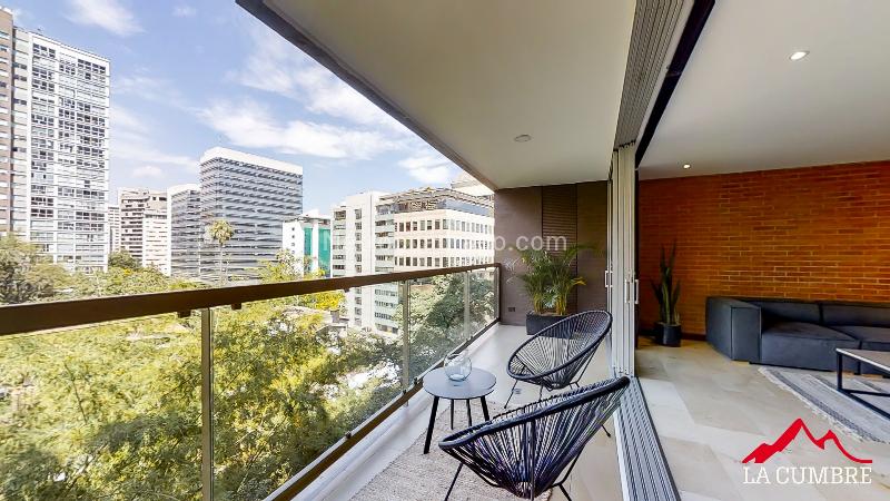 Luxurious 3BR Apartment in Poblado Loma de Alejandria - 5