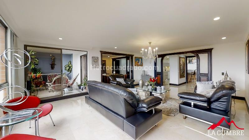 Apartamento Amoblado de 3 Alcobas en El Poblado La Calera - 3