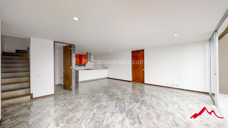 Modern 3BR Apartment in Las Palmas - 2
