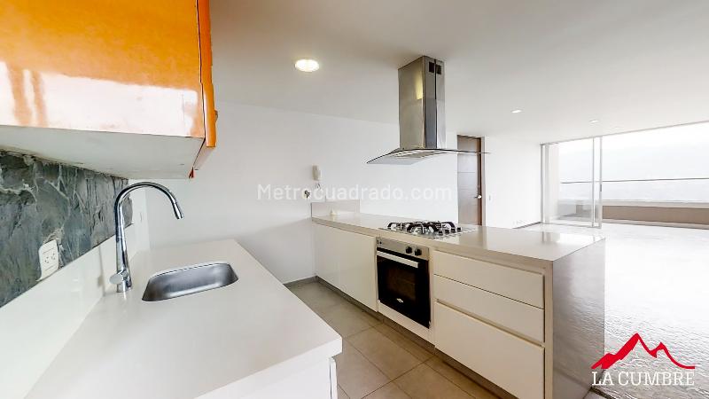 Modern 3BR Apartment in Las Palmas - 5