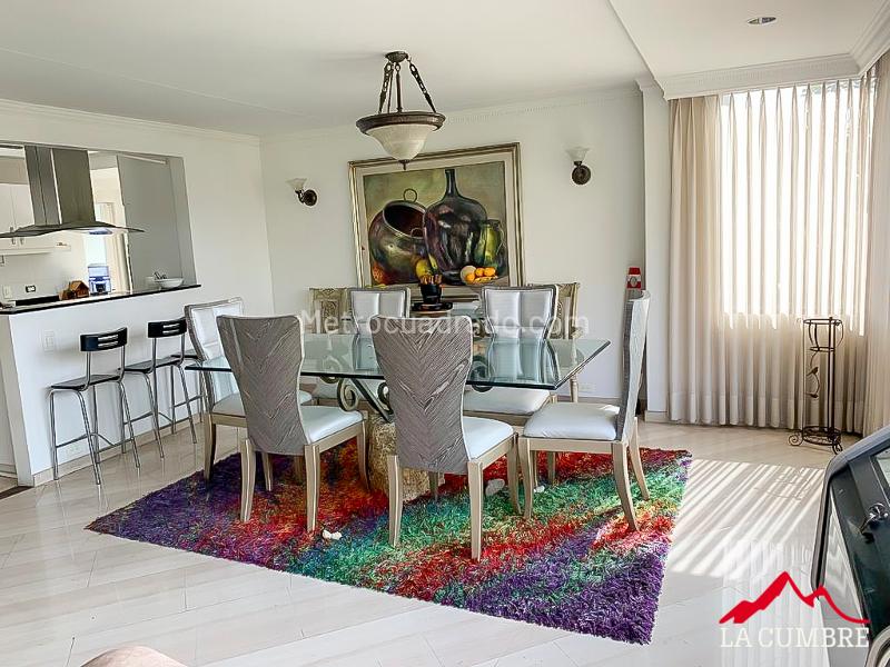 Apartamento Amplio de 4 Alcobas con Salón Social en El Campestre - 6