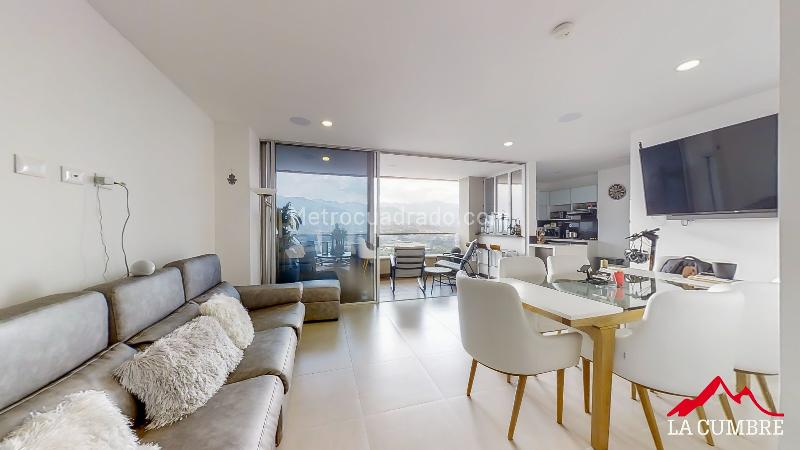 4BR Apartment with Gym in Santa Maria de Los Angeles - 2