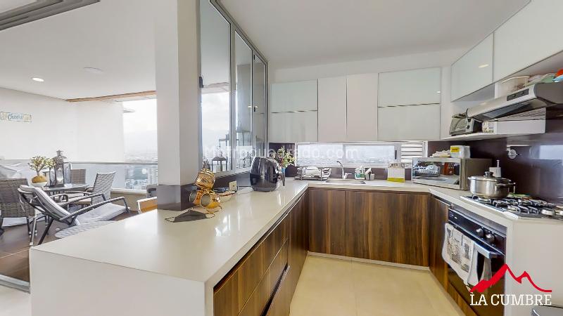 4BR Apartment with Gym in Santa Maria de Los Angeles - 6