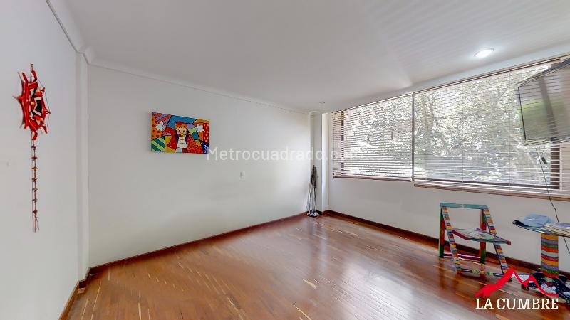 Apartamento en Arriendo de 3 Alcobas en El Poblado Loma de los Parra - 8