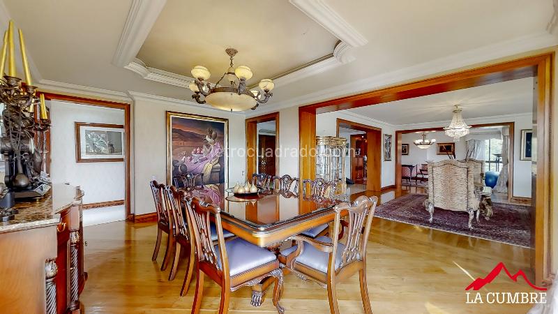 Apartamento lujoso de 4 Alcobas en El Tesoro - 5