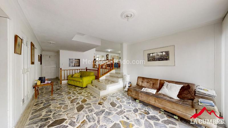 Apartamento en Arriendo de 4 Alcobas en El Poblado (El Tesoro) - 7