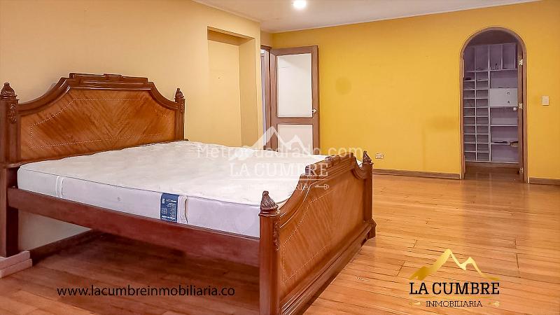 Apartamento Amplio de 3 Alcobas en Loma El Campestre - 8