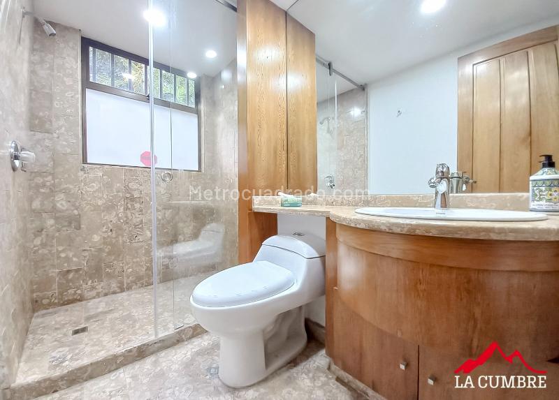 Apartamento Amplio de 4 Alcobas en Astorga - 9
