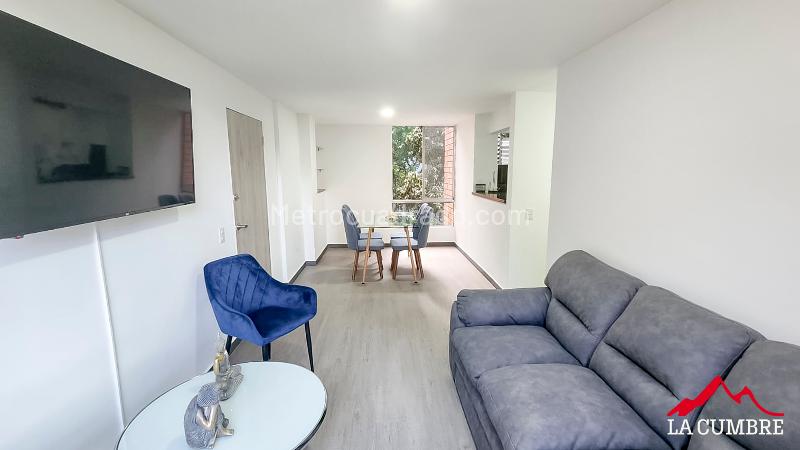 Apartamento Amoblado de 3 Alcobas en Loma de San Julián - 2