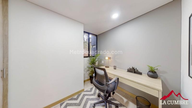 Apartamento Amoblado de 3 Alcobas en El Poblado Las Palmas - 5
