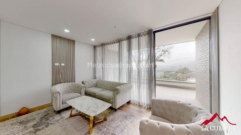 2BR Apartment in Loma del escobero (98 m²) - 2