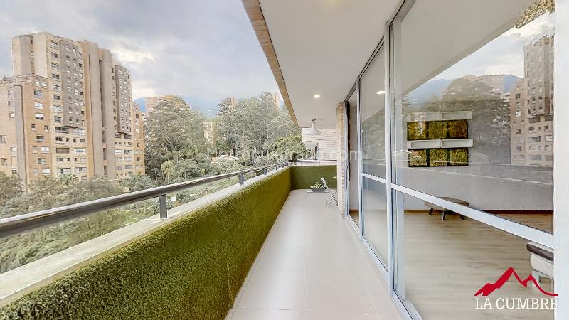 Apartamento Amoblado de 3 Alcobas en Arriendo en Loma de los González - 3