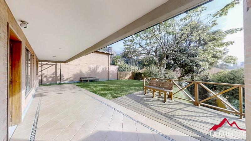 3BR House with Pool in El Poblado La Calera - 4