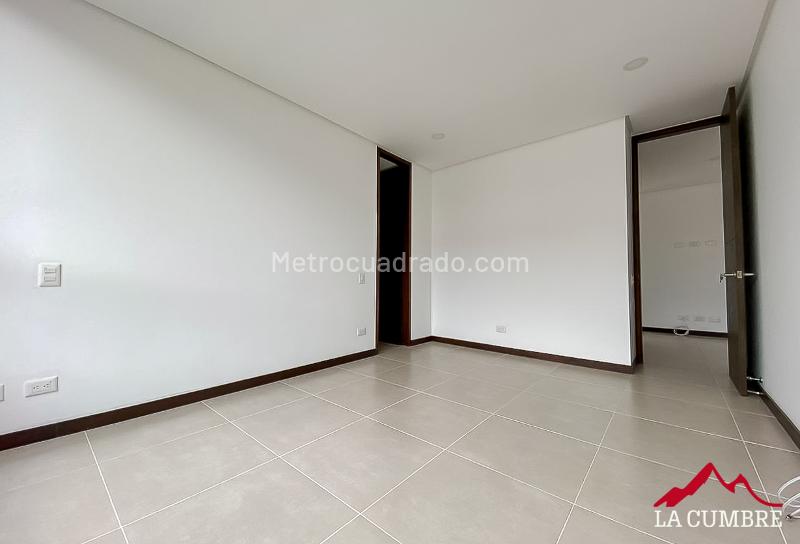 120m² 3BR Apartment for Rent in El Poblado (Santa María) - 9