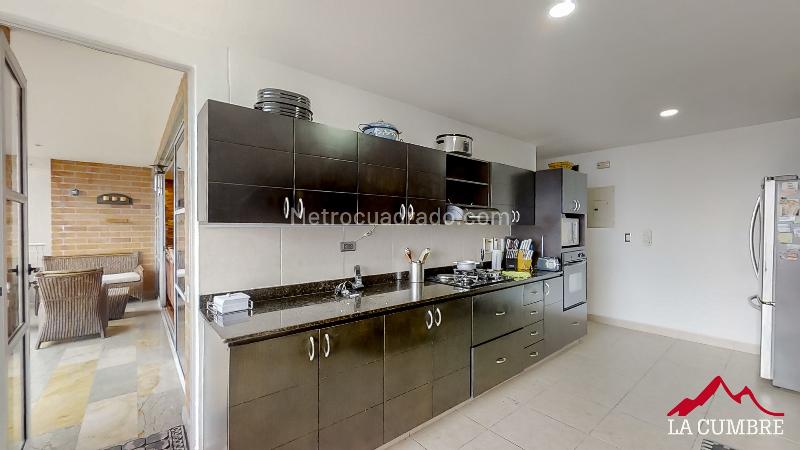 Apartamento Amoblado de 3 Alcobas con Estudio en La Calera - 5
