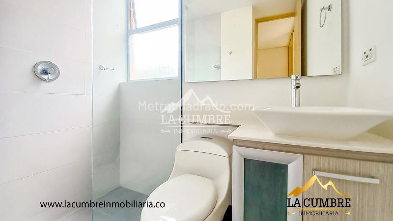 Modern 3BR Apartment with Double Parking in Santa Maria de Los Angeles - 5