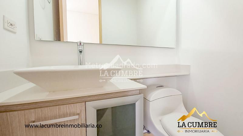 Modern 3BR Apartment with Double Parking in Santa Maria de Los Angeles - 9