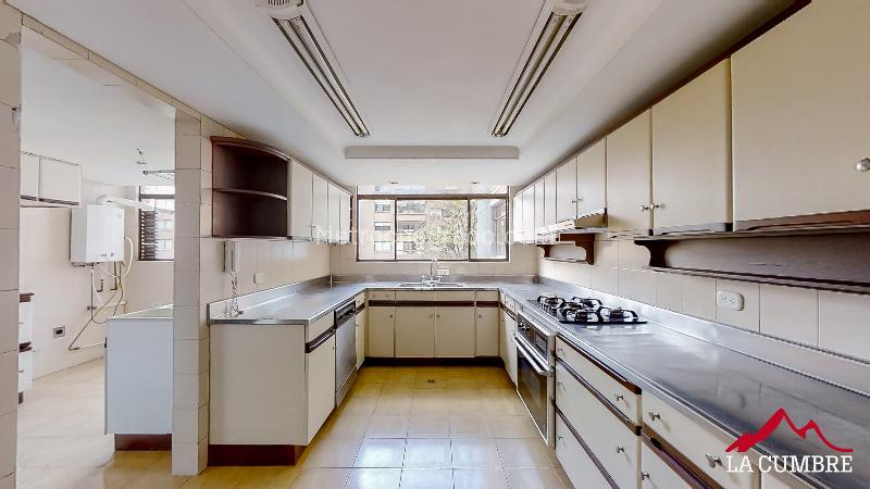 Apartamento moderno de 3 alcobas en arriendo en Alejandría, El Poblado - 4