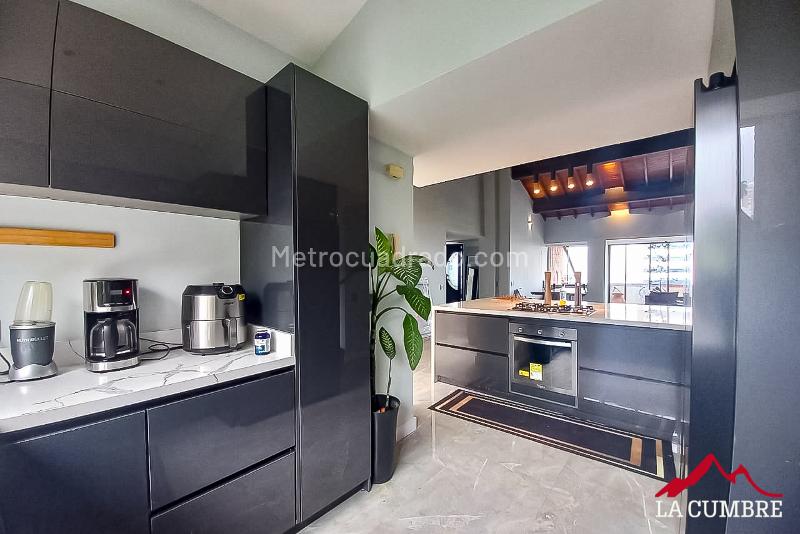 Apartamento Amoblado de 4 Alcobas en El Poblado Castropol - 4