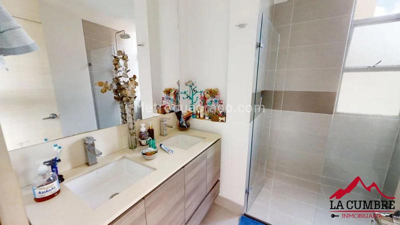 Furnished 3BR Apartment in Loma de los Parra (El Poblado) - 8