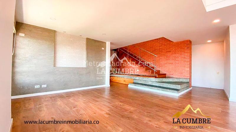 Apartamento Dúplex de 3 Alcobas en El Tesoro, El Poblado - 5