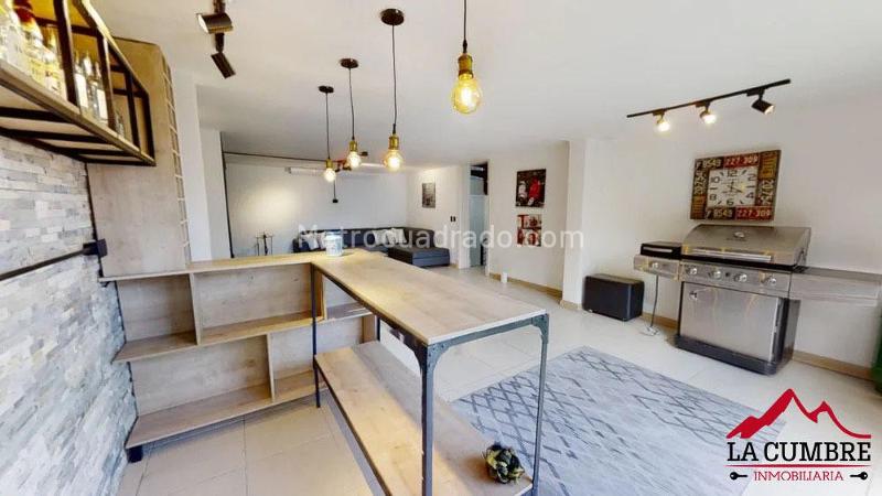 Casa Amoblada de 5 Alcobas para Alquiler en El Poblado Tesoro - 5