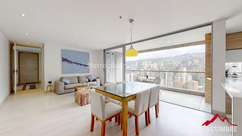 Modern 3BR Apartment in El Poblado Provenza