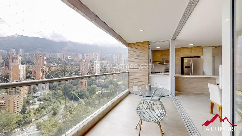 Modern 3BR Apartment in El Poblado Provenza - 2
