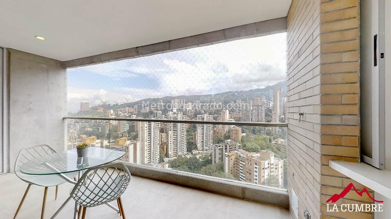 Modern 3BR Apartment in El Poblado Provenza - 3