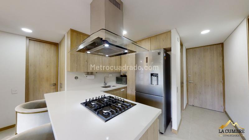 Apartamento Amoblado de 3 Alcobas en El Poblado Las Palmas - 6