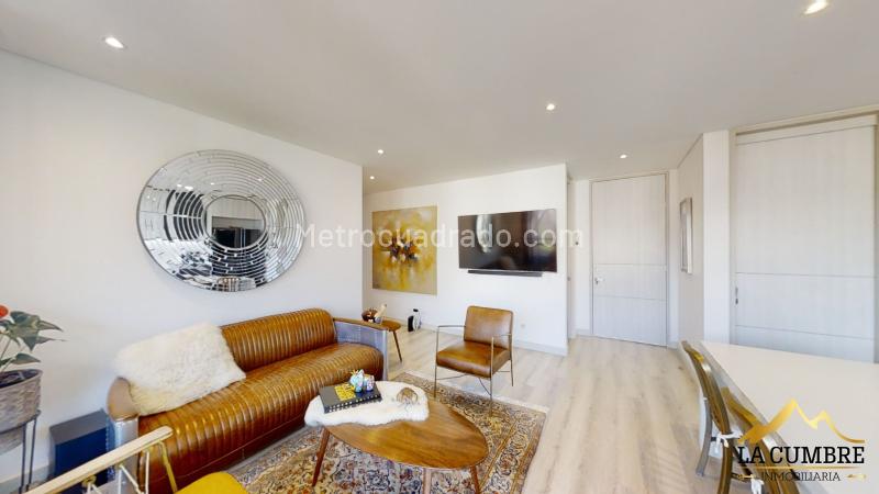 Apartamento Amoblado de 2 Alcobas en Arriendo en Loma de los Gonzalez - 3