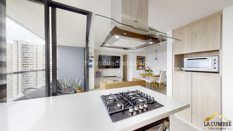 Spacious 3BR Apartment in El Poblado Las Palmas - 5