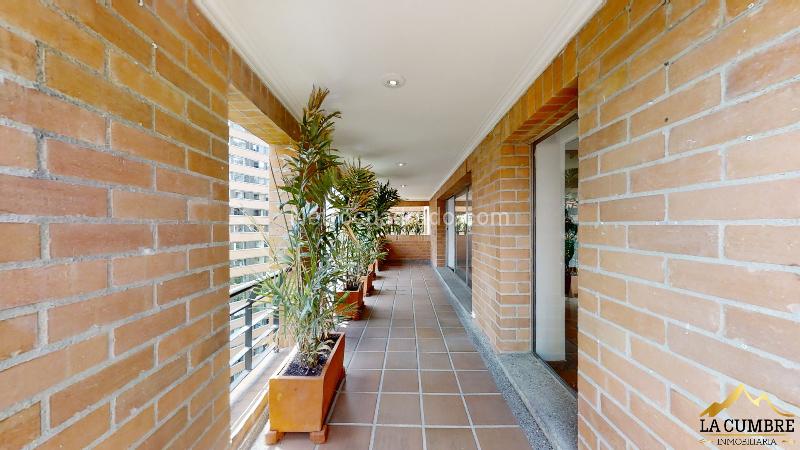 Apartamento de 3 Alcobas en La Calera, El Poblado - 4