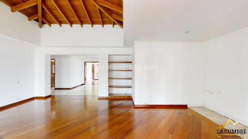 Apartamento de 3 Alcobas en La Calera, El Poblado - 5