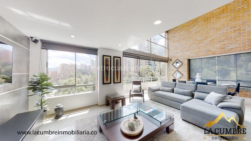 Apartamento Dúplex de 3 Alcobas en El Poblado El Tesoro - 3