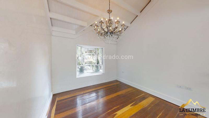 Spacious 4BR House with Pool in El Poblado San Lucas - 4