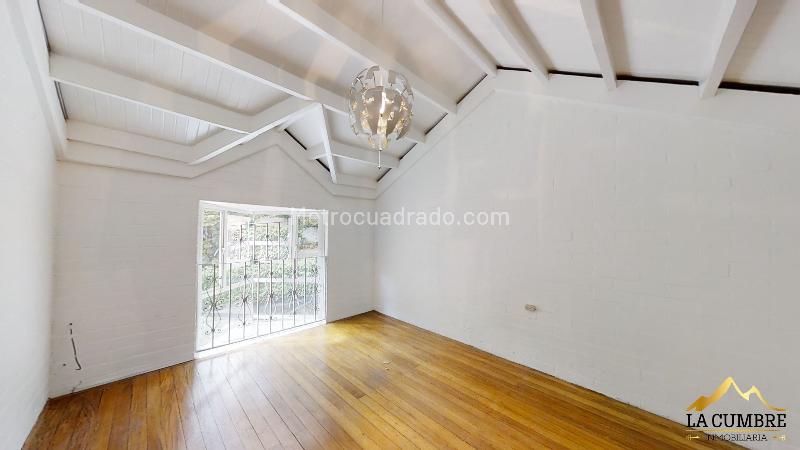 Spacious 4BR House with Pool in El Poblado San Lucas - 7