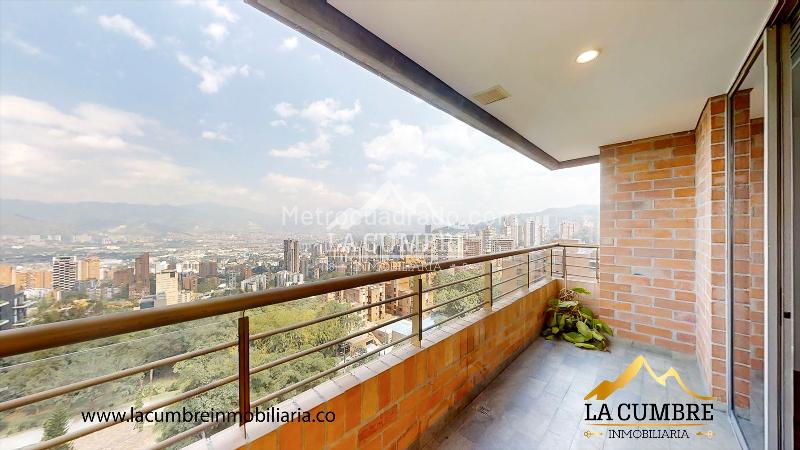 Apartamento de 3 Alcobas con 4 Baños en El Tesoro, El Poblado - 4