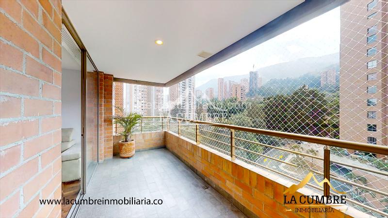 Apartamento de 3 Alcobas con 4 Baños en El Tesoro, El Poblado - 5