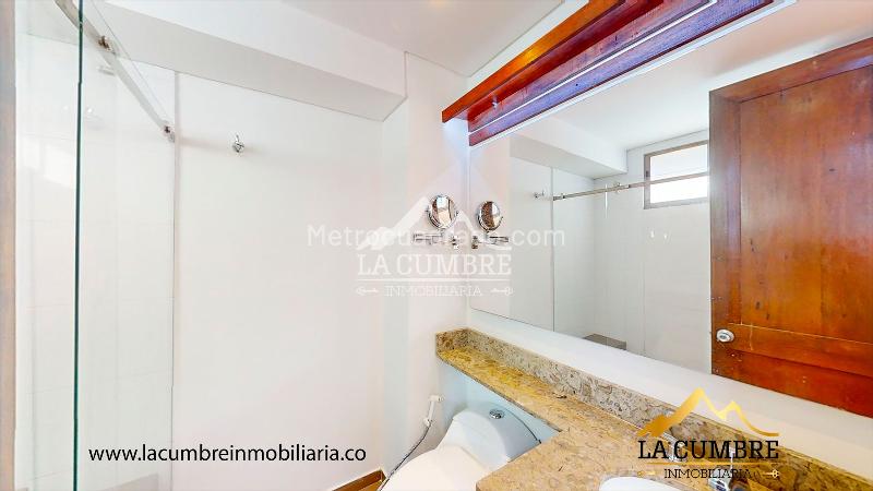 Apartamento de 3 Alcobas con 4 Baños en El Tesoro, El Poblado - 9