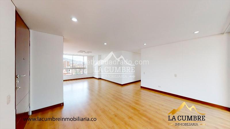 Stylish 3BR Apartment with Amenities in El Poblado - 2