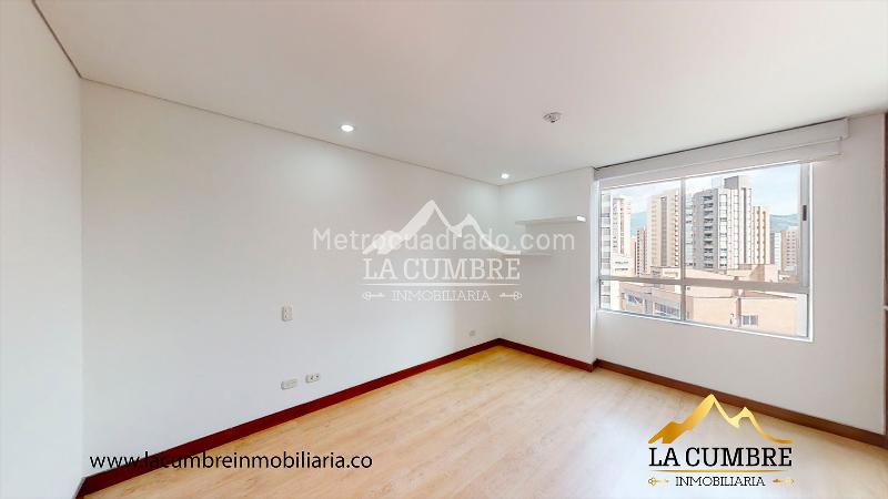Stylish 3BR Apartment with Amenities in El Poblado - 7