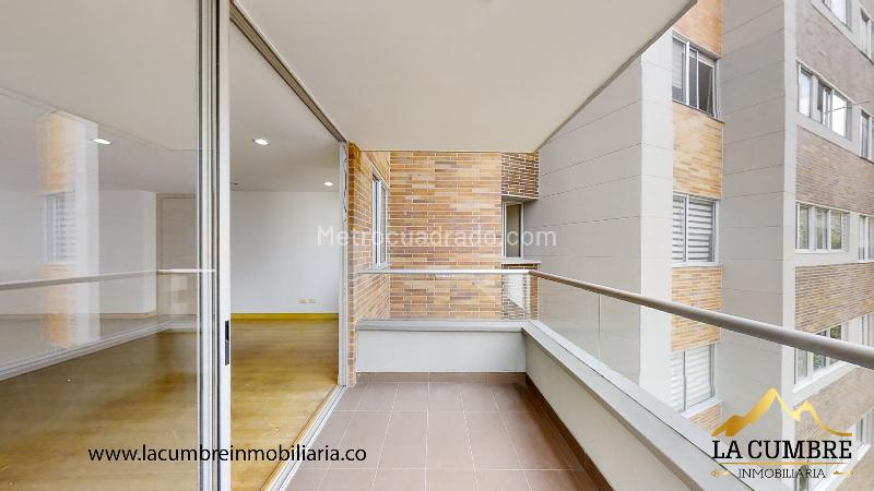 3BR Apartment with Double Parking in Santa Maria de los Angeles - 5