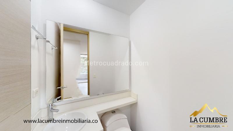 3BR Apartment with Double Parking in Santa Maria de los Angeles - 7