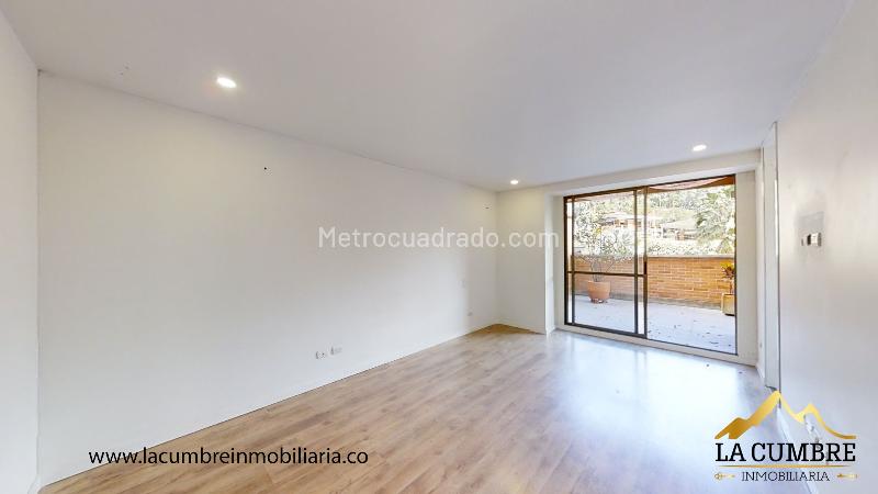 Cozy 2BR Apartment in El Poblado La Calera - 7