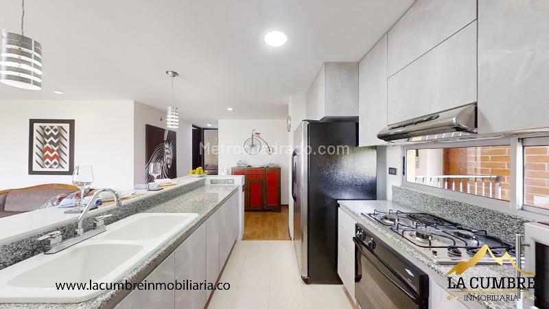 Apartamento Amoblado de 2 Alcobas en San Lucas, El Poblado - 5
