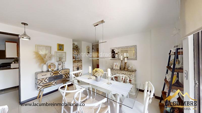 Furnished 3BR Apartment with 3 Baths in El Tesoro - 3