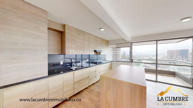 3BR Apartment in Loma San Julißn with Double Covered Parking - 3