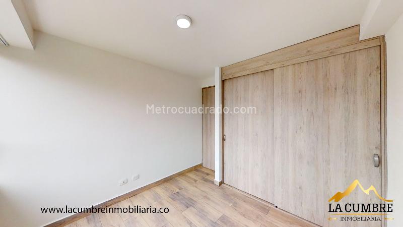 3BR Apartment in Loma San Julißn with Double Covered Parking - 6